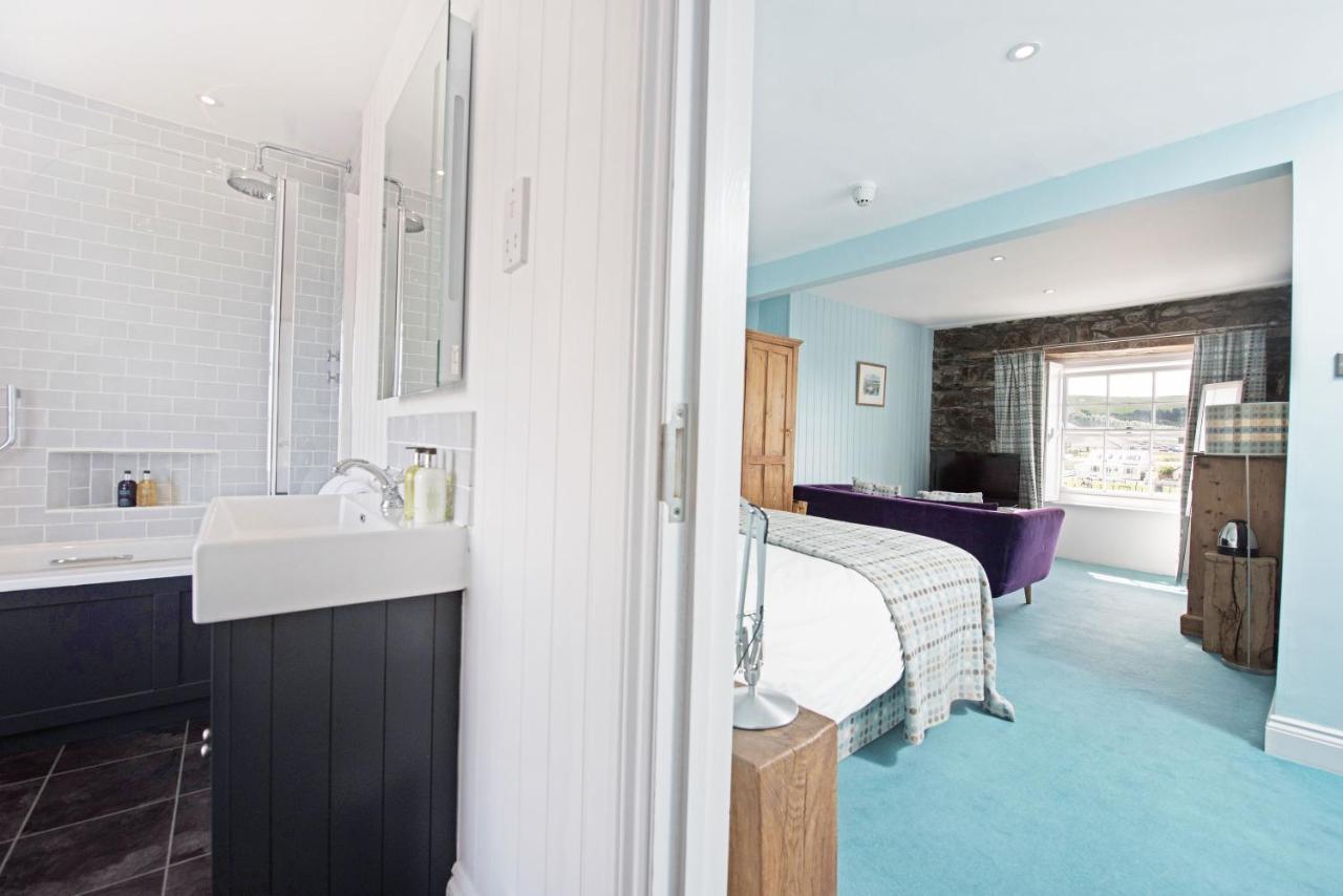 Harbourmaster Hotel Aberaeron Exterior foto